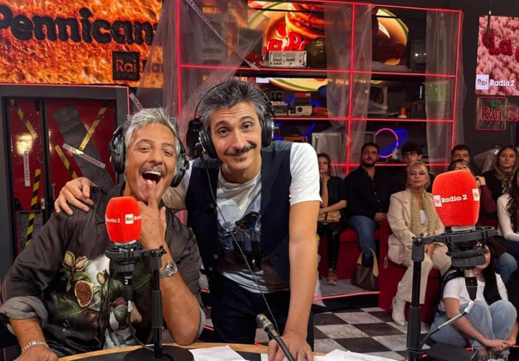 ADJ-1235x860 - Fiorello e Biggio